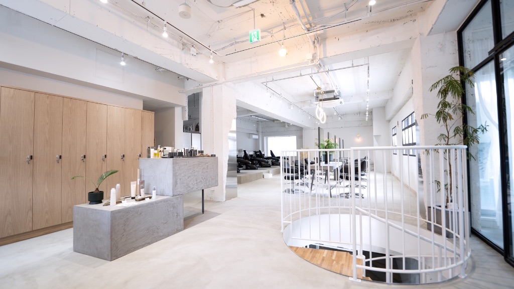 HOI — Hair & Eye Lush